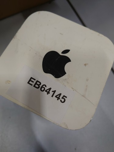 Apple A1521 AirPort Extreme Router - Gebraucht, Verkratzt, Ohne Zubehör - Bild 2 von 6