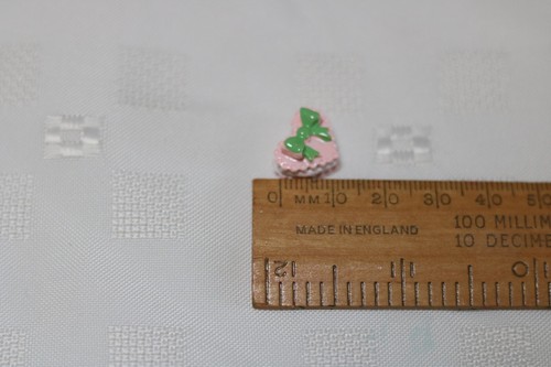 Doll House Accessories - Cakes - 1:12 Scale - DROP DOWN MENU - 6 Choices - NEW - Picture 7 of 39
