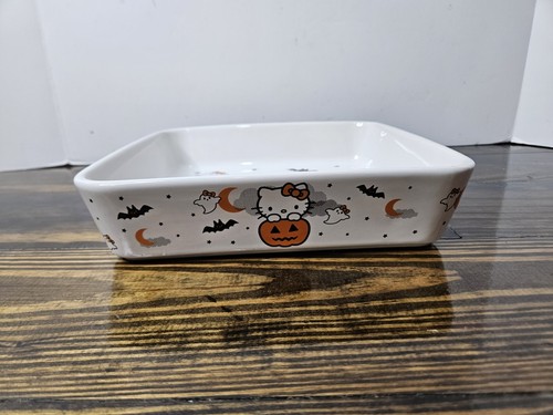Hello Kitty Halloween Orange Pumpkin Baking Dish NEW 2023 - Picture 8 of 8