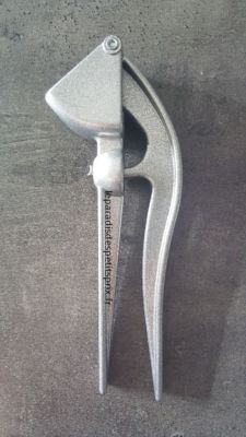 Presse Ail Denoyauteur 16 Cm Presse Ail En Zamak 205 Grammes Tres Robuste Ebay