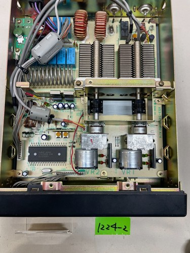 KENWOOD TRIO AT-50 Automatyczny tuner antenowy dopasowany do TS-50 więcej jak jest... - Zdjęcie 14 z 15