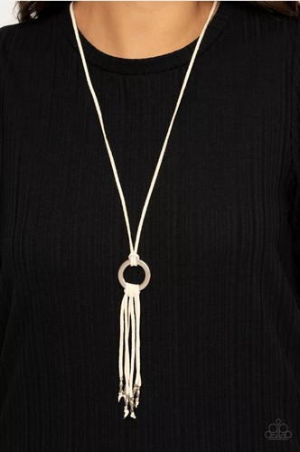 Paparazzi Feel at HOMESPUN - White - Necklace - Picture 2 of 2