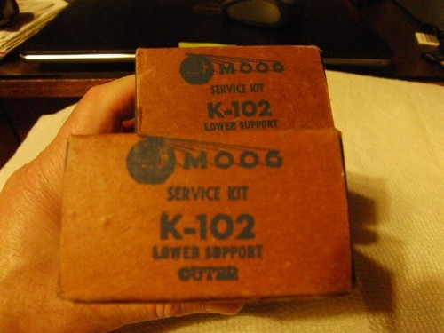(2) NORS MOOG LOWER OUTER CONTROL ARM KITS 1936-41 BUICK CADILLAC OLDS PONTIAC - Picture 2 of 6
