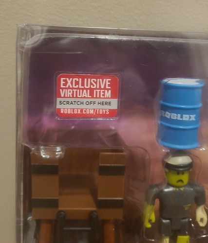 20 Piece Set Roblox Zombie Attack Large Playset Age 6+ Jazwares New in Box - Picture 2 of 9