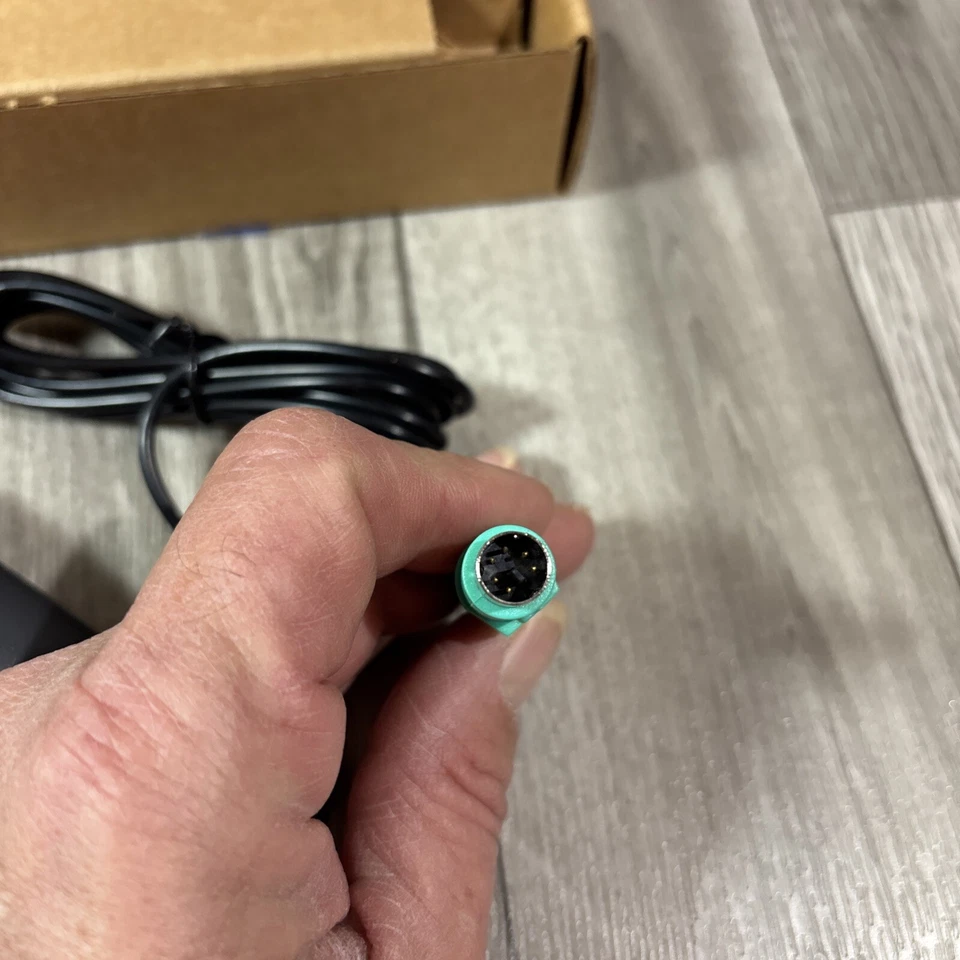 Vintage Sleek Black IBM 28L3673 Mechanical Ball Mouse Wired New In Box (A142) - Image 2 of 4