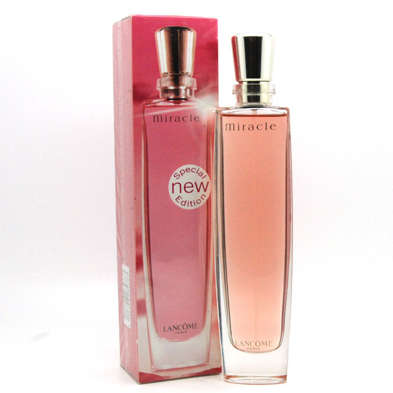 Miracle by Lancome 3.4 fl oz - 100 ml Eau De Soin Lumiere Body