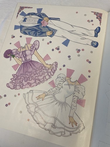 Vintage BARBIE A Golden Book Perfume Pretty UNCUT Paper Doll Book 1986 NEW - Picture 3 of 4