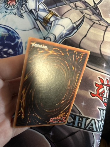 Swords of Revealing Light LOB-101 MP/LP 1st Edition (YM) - Picture 16 of 24