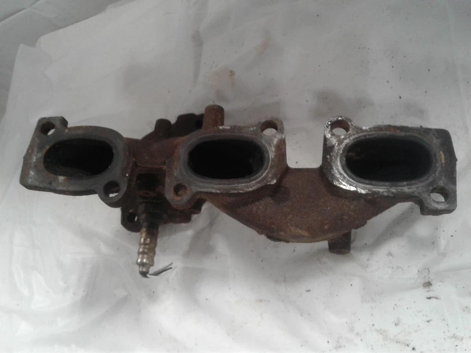 Colector de escape trasero derecho usado se adapta a: Ford Fiveundert 2006 3,0 L R. trasero trasero Foto 3 de 4