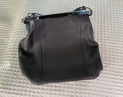 gorgeous GUCCI Resin Ring / Hoop Handle Black Leather Purse