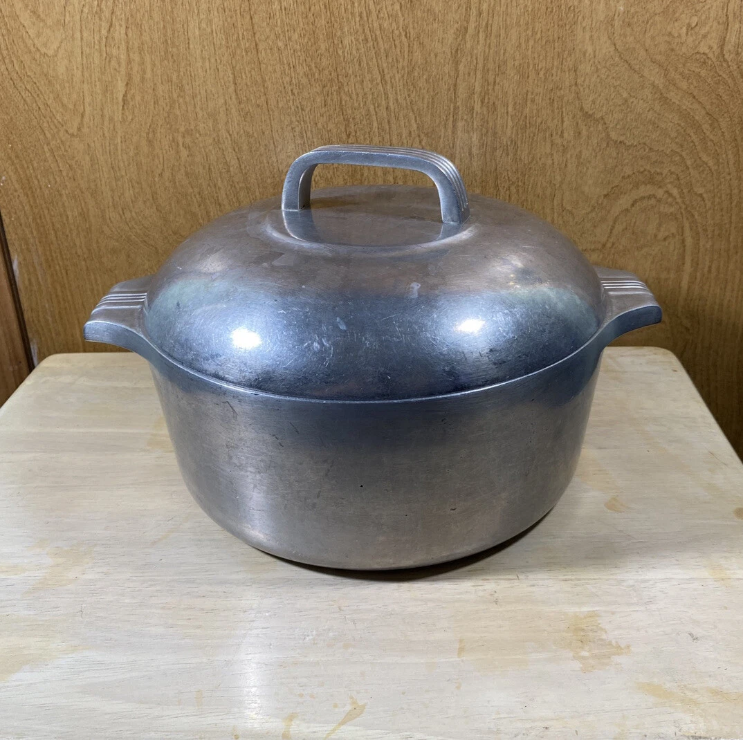 Vintage Wagner Ware SYDNEY 0 Magnalite 4248 P Cast Aluminum 5 Quart Dutch Oven