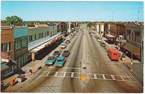 Belvidere-Illinois-circa-1970s-1960s-cars-State-Street-routes-5-amp-20