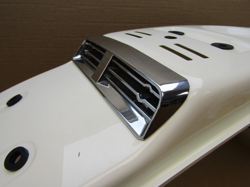 Panel central Royal Alloy TG 300 LC E5 2023 3.939 millas (13971) - Imagen 5 de 11