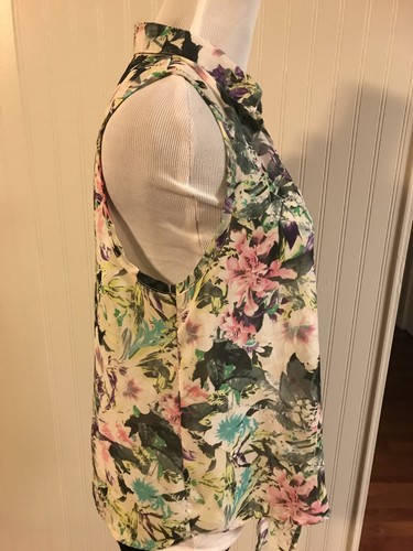 F•A•N•G Women's Light Weight Floral Cardigan size M Polyester - Picture 5 of 8