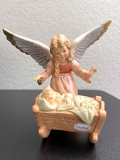 Goebel  301303 "Guardian Angel with cradle" 41-069-01-4