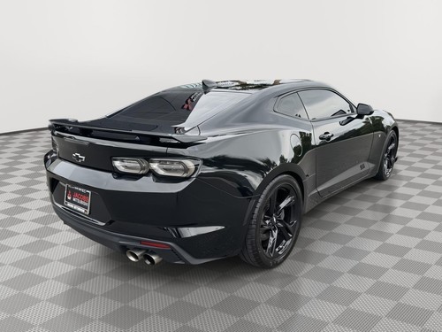2019 Chevrolet Camaro 1SS - Picture 9 of 17