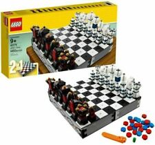 LEGO: Iconic Chess 2-in1 Set (40174)  Great condition