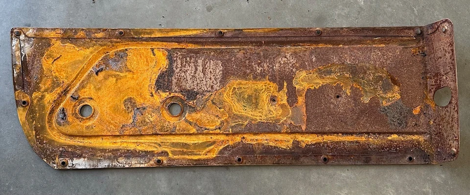 Panel de puerta de camioneta Chevrolet y GMC 1955, 1956, 1957, 1958-59 (único) (pasajero) Foto 2 de 2