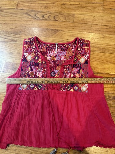 Free People Top Sz Large Red Embroidered Tassels Boho Cotton - Picture 6 of 7