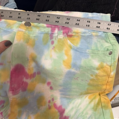 Judy Blue Tie Dye Cut-Off Jean Shorts Stretch Festival Summer Comfort Size 1XL - Picture 6 of 8