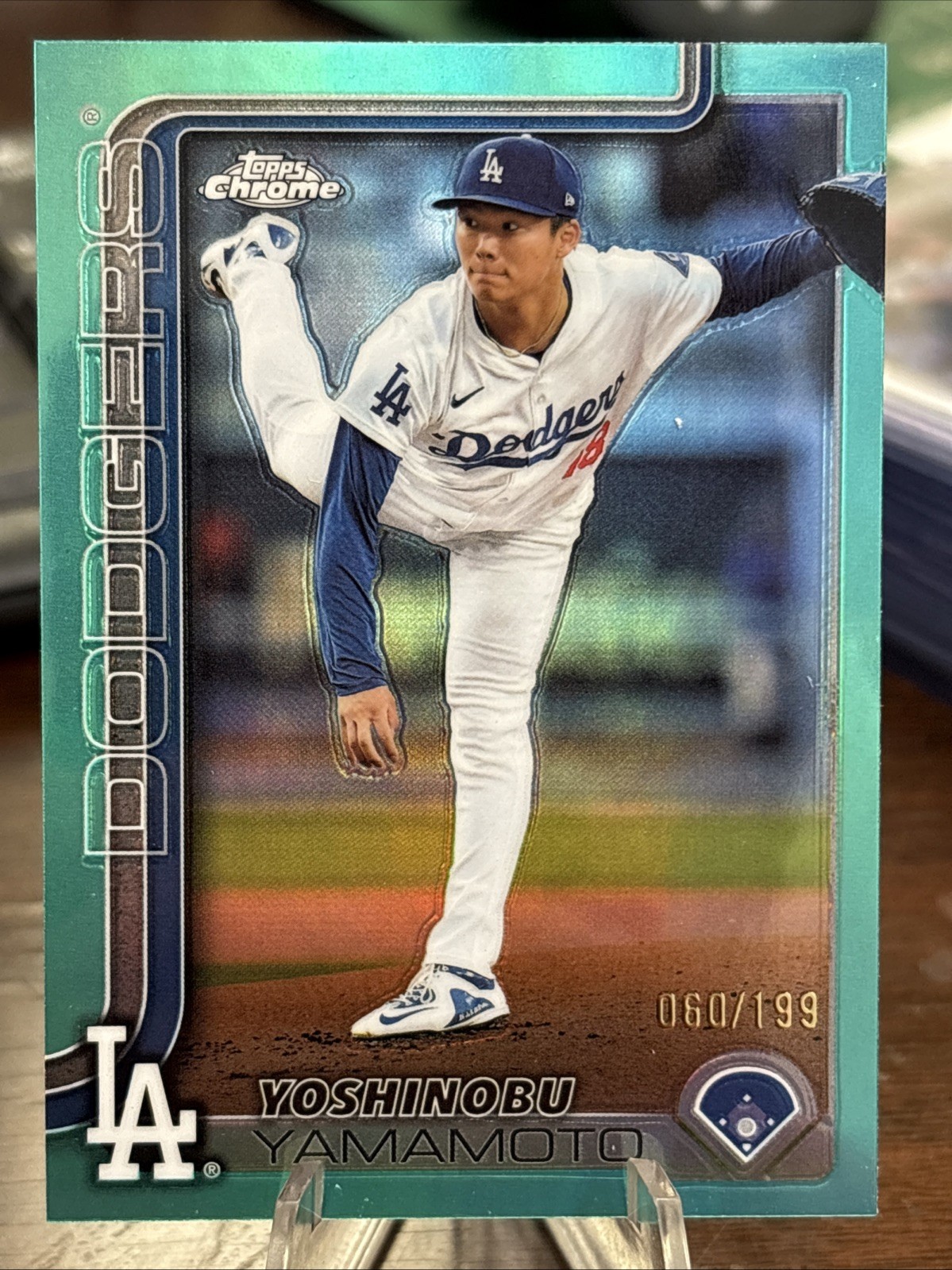 2025 Topps Chrome Yoshinobu Yamamoto True Aqua Refractor #/199 No 179 Dodgers