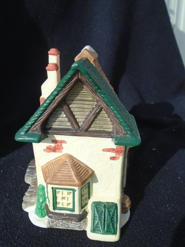 Verschiedene Weihnachtsdorfhäuser - Bild 67 von 95