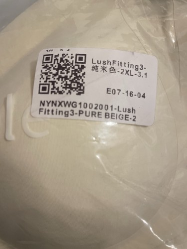 Üppig sitzender 3 BH - Bild 2 von 6