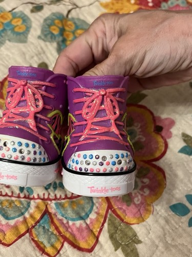 Scarpe stivali alti bianchi Lovely Cabbage Patch bambini punta scintillante Jakks non funzionanti - Foto 3 di 6