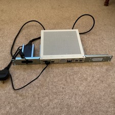 Uwertura HN408-CP-1E Szybki modem Ethernet z zasilaczem Rack Montaż UK