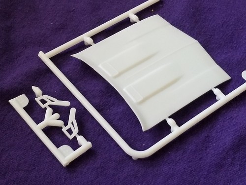69 Chevelle HOOD & HINGES from Revell 1:25 Model Kit 1969 - Picture 3 of 8