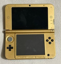 Nintendo 3DS XL The Legend of Zelda: A Link Between Worlds Edition