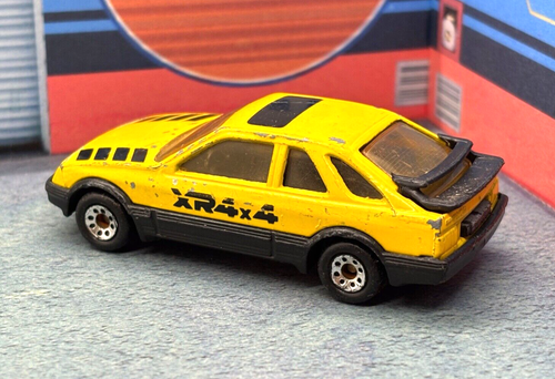 Matchbox 1-75 Ford Sierra XR4i No. MB15 1:58 Scale - Picture 2 of 3