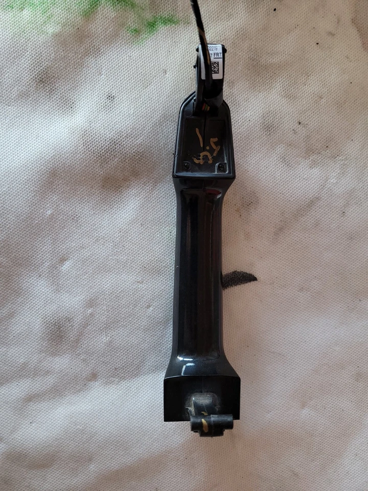 13517522 前门把手彩绘宙斯金属 GUI 15-19 凯迪拉克 ATS CTS XTS — 第 4/4 张图片