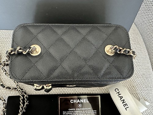 MIB 100%AUTHENTIC CHANEL Classic Black Grained Leather Long Vanity Bag on Chain - Picture 4 of 24