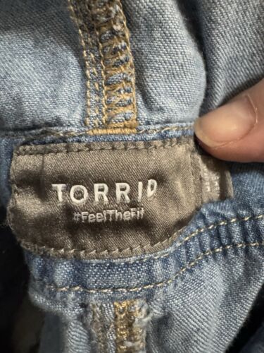 Torrid Button Front Tie Denim Shortalls Overalls Women's Size 18 Jean Cotton 200 - Picture 6 of 6