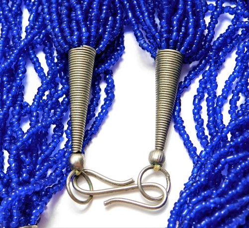 VINTAGE BLUE GLASS SEED BEAD BOHEMIAN TRIBAL STONE DISC PENDANT NECKLACE 20" - Picture 5 of 6