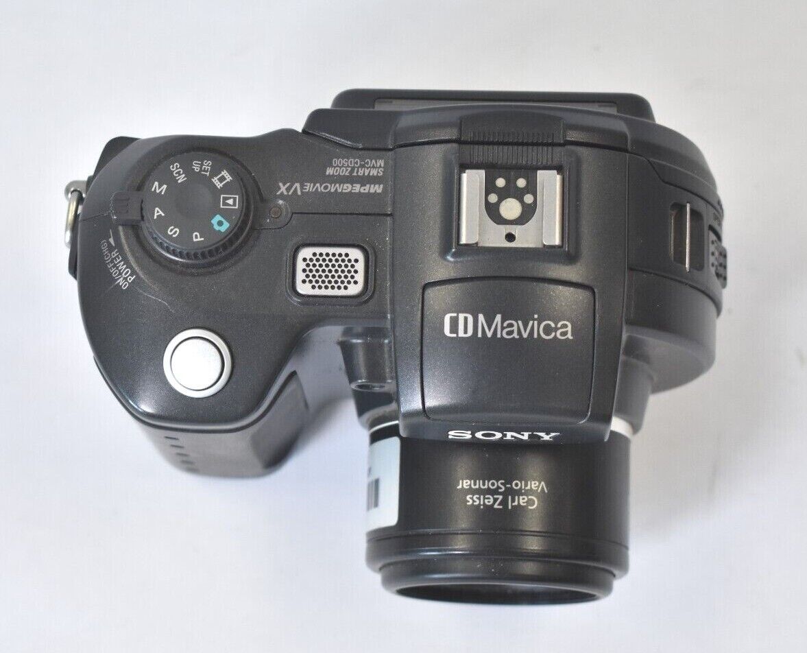 Sony Mavica Digital Still Camera Black MVC-CD500 5.0MP 3x Sony Mavica Digital Still Camera Black MVC-CD500 5.0MP 3x