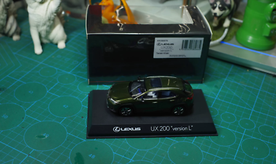 Kyosho 1/43 Lexus UX200 Version L Metallic Dark Green Model