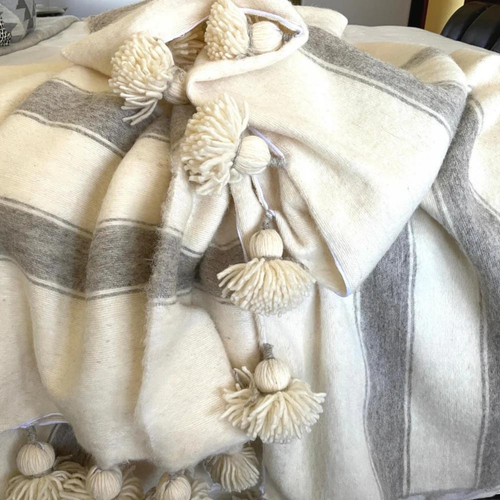 Moroccan Handmade Wool Blanket, White with Stripes, 118''x78 - Picture 14 of 31