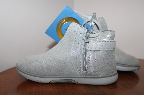 STRIDE RITE TODDLER GIRLS AGNES BOOTS LEATHER PERFORATED STARS GRAY SIZE 9M - Picture 13 of 13