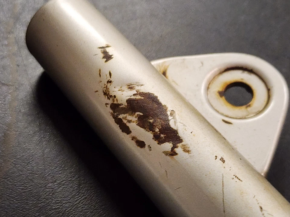 Suzuki TS50 1971 Gaucho Horquilla Orejas Cubierta Cubiertas Juego L R TS ts 50 Foto 2 de 3