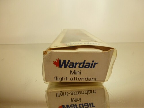 ISI HOLLAND MINI FLIGHT ATTENDANT WARDAIR CANADA - L24.0cm - GOOD IN BOX - Imagen 3 de 9