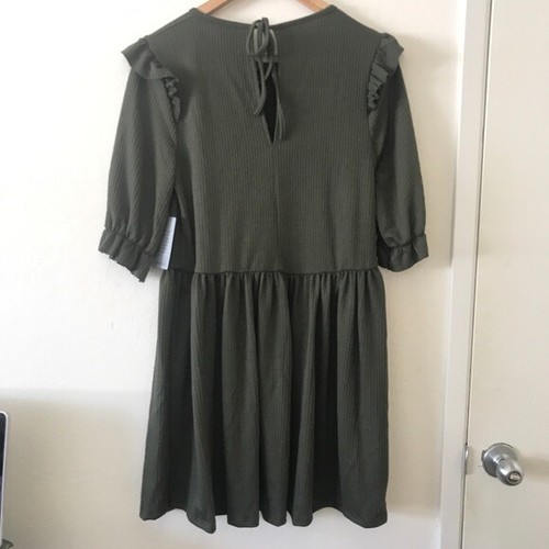 Velvet Torch Women’s Ruffle Hem Mini Dress Size Medium Forest Green - Picture 4 of 7