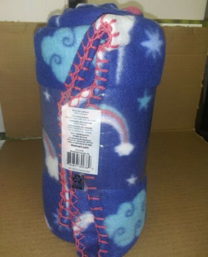 Blue with White Unicorn multi-colored printed fleece throw blanket 50 x 60 - Picture 3 of 5