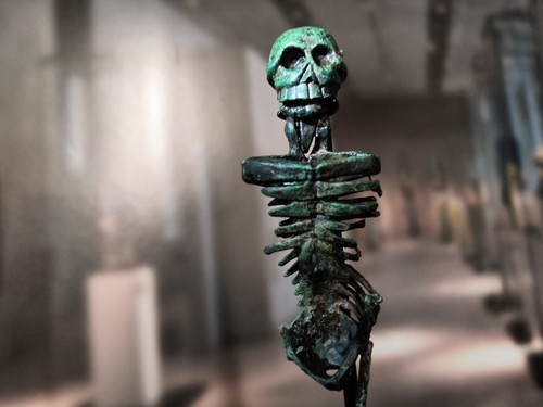 Larva convivialis - römisches Bronzeskelett - Getty-Museum, ca. 1. Jhr. n. Chr. - Bild 2 von 12