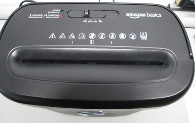 (R2) Amazon Basics Querschnitt Aktenvernichter für bis zu 8 Blättern