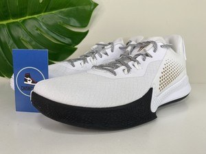 kobe bryant shoes white and gold