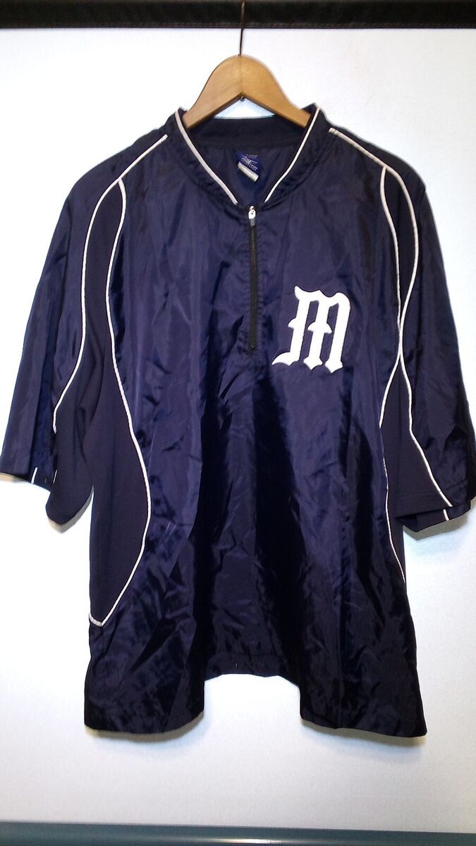 Mizuno performance wear online