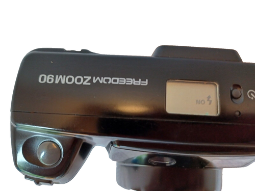 Minolta Freedom Zoom 90C Point & Shoot 35mm Film Camera 38-90mm Tested for Power - Picture 3 of 11