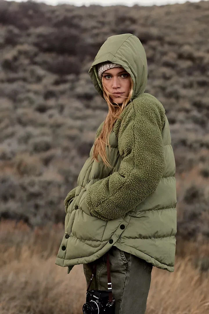 Swing clearance puffer coat
